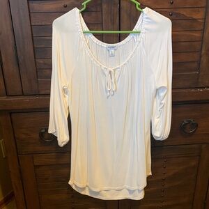 Old Navy Women's Cream Blouse